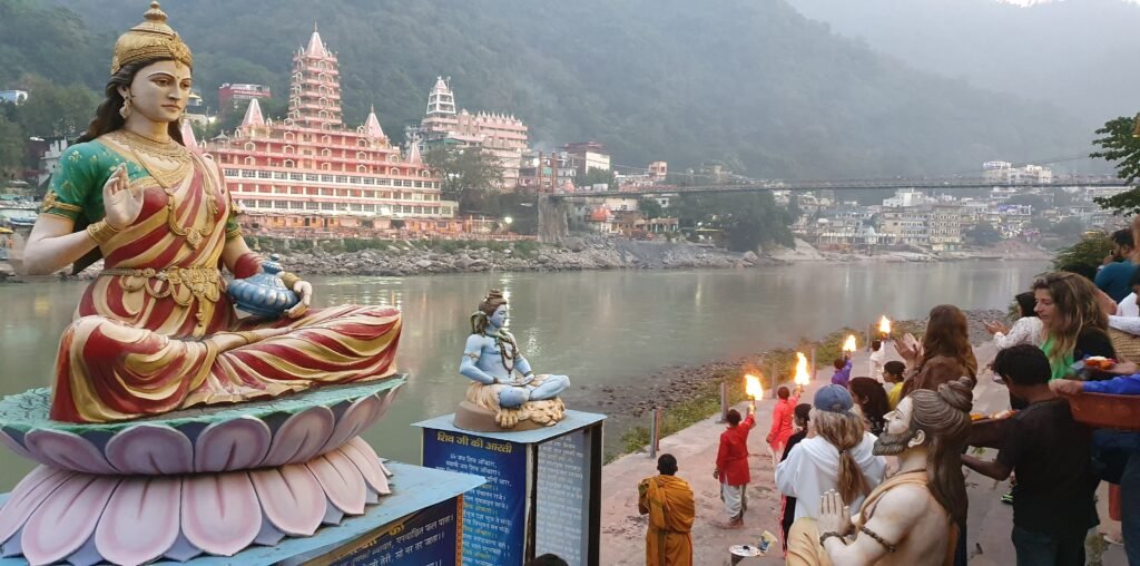 Rishikesh Vinyasa Yogashram-5 days yoga